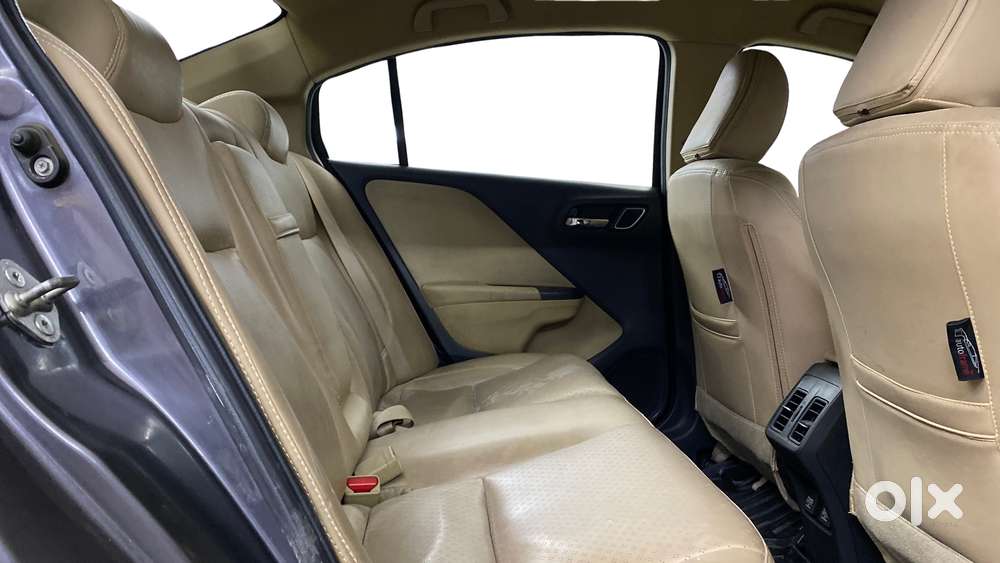 Honda City 1.5 V 4th Gen I-vtec Mt, 2022, Petrol