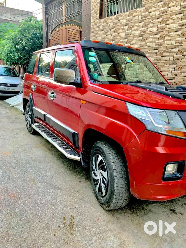 Mahindra Tuv 300 2017 Car