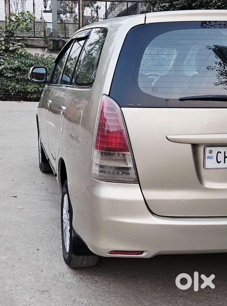 Toyota Innova 2.5 G (diesel) 7 Seater, 2010, Diesel