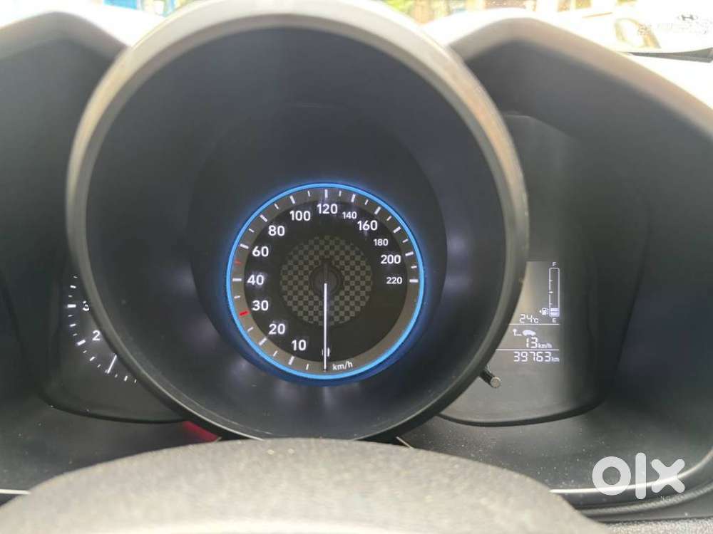 Hyundai Venue Sx Mt, 2022, Diesel