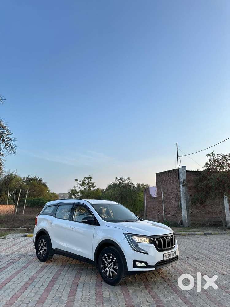 Mahindra Xuv700 2.2 Mx Diesel Mt 5 Str, 2022, Diesel