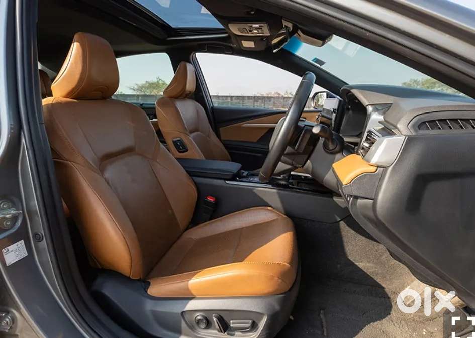 Toyota Camry, 2024, Petrol
