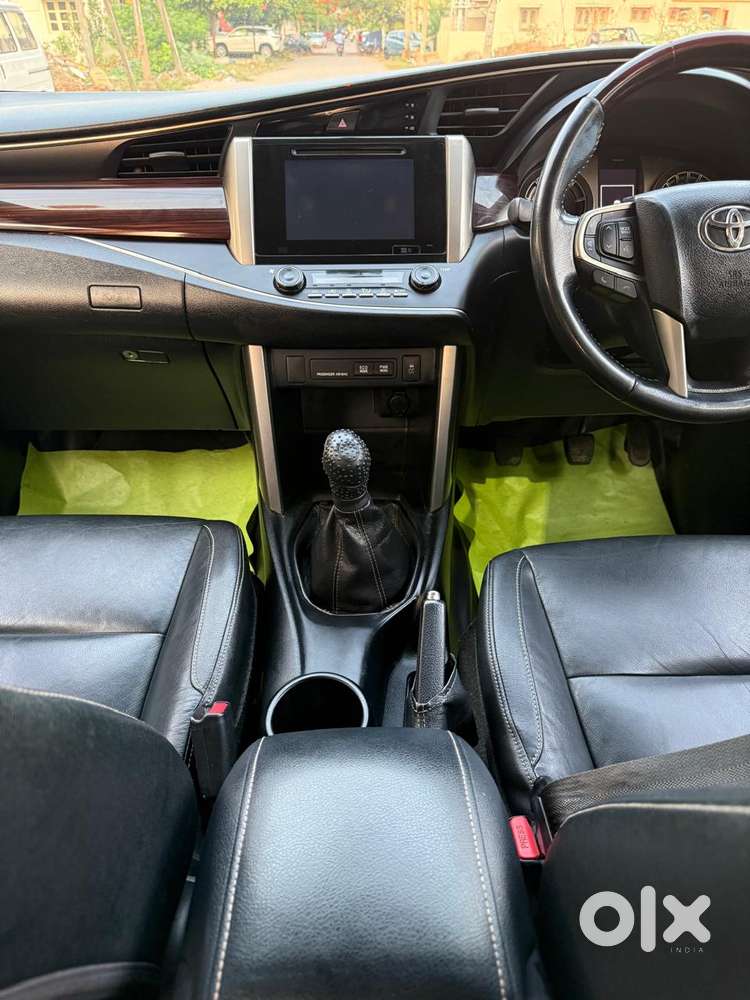 Toyota Innova Crysta 2.4 Z 7 Str, 2016, Diesel