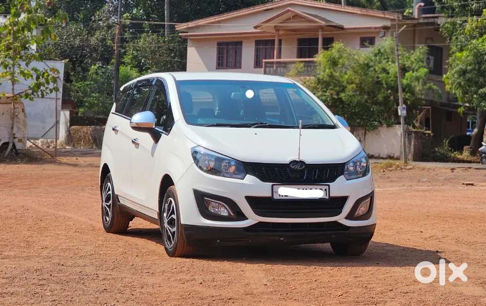 Mahindra Marazzo 2018