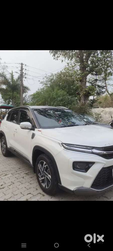 Toyota Urban Cruiser Hyryder 2024 December Petrol Well Maintained