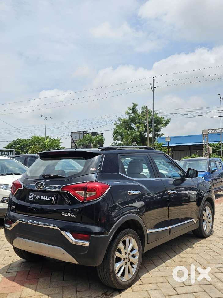 Mahindra Xuv300 W8, 2020, Petrol
