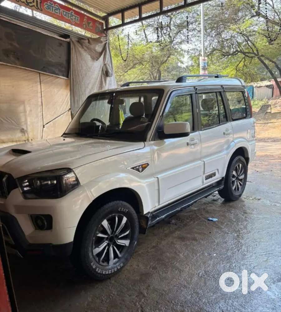 Mahindra Scorpio 2016 Diesel 295000 Km Driven