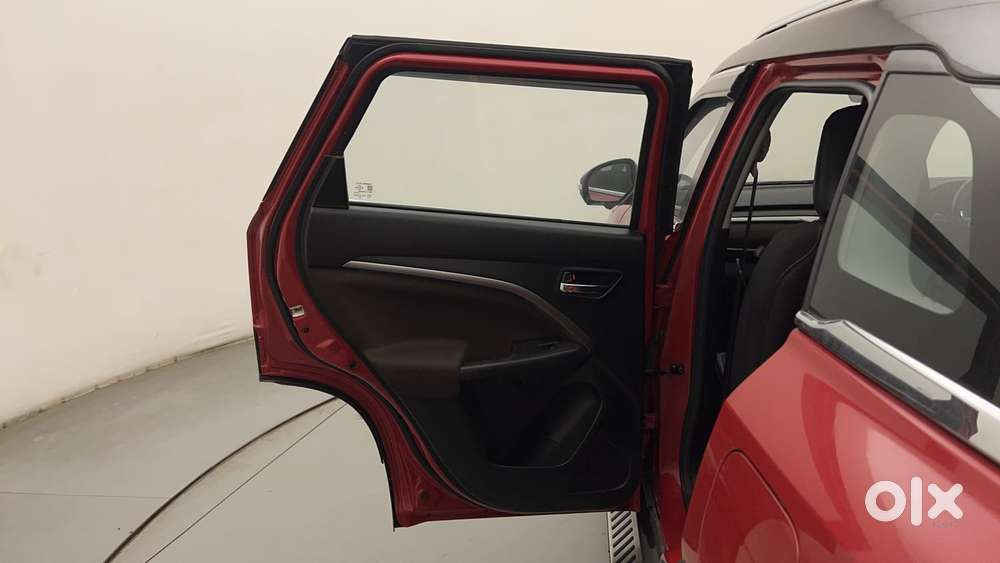 Maruti Suzuki Vitara Brezza 1.5 Zxi Plus At Dual Tone, 2023, Petrol