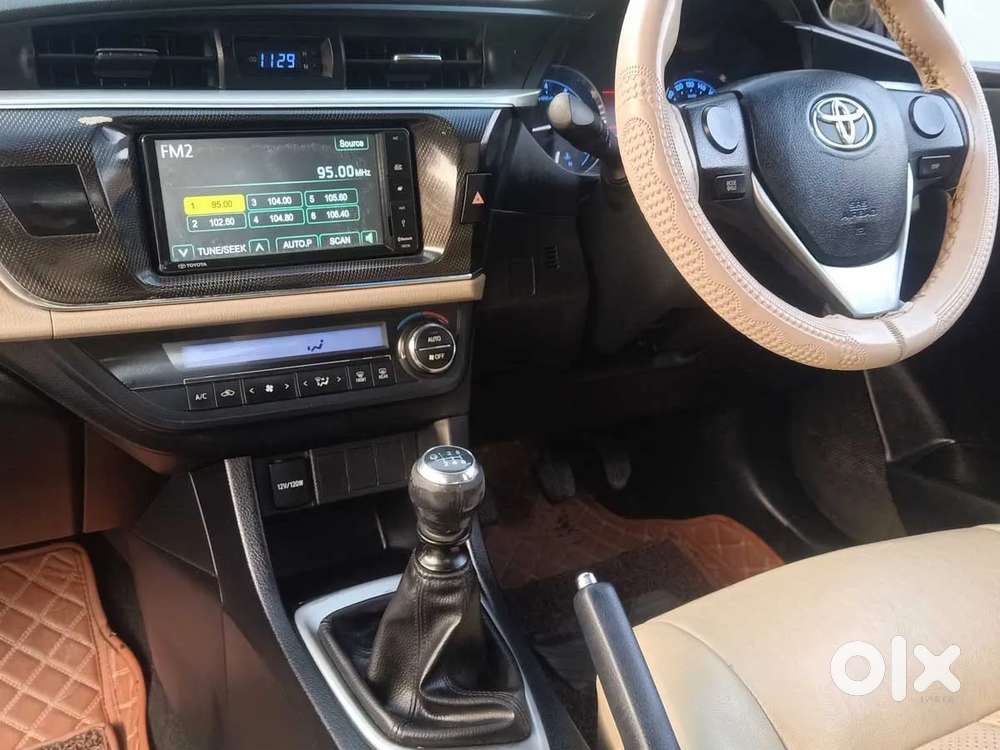 Toyota Corolla Altis 1.8g Limited, 2015, Petrol