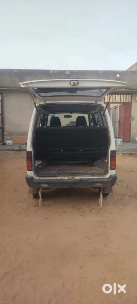 Maruti Suzuki Omni 2018 Petrol Well Maintained