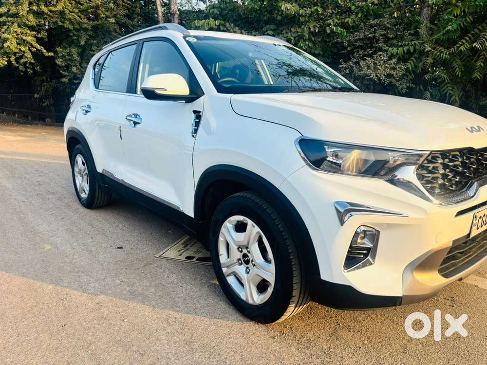 Kia Sonet 2023 White Manual Diesel 1st Owner Excellent Condition