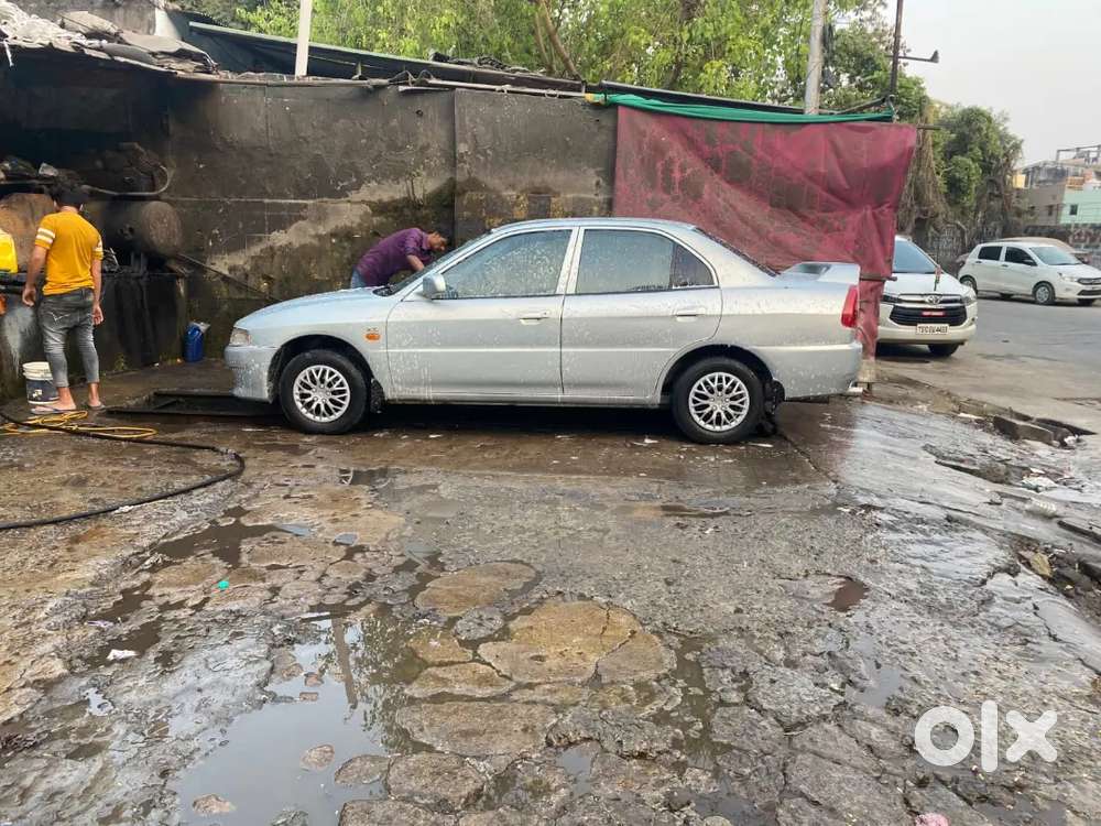 Mitsubishi Lancer 2004 In Showroom Condition