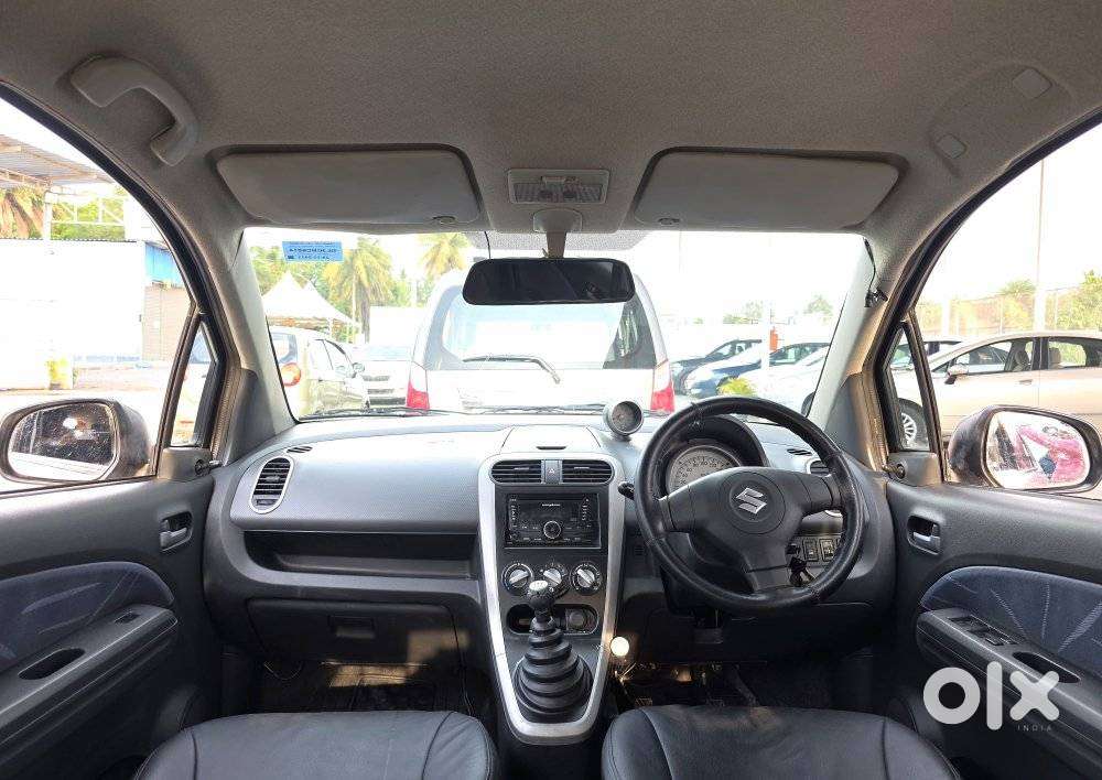 Maruti Suzuki Ritz Vxi, 2011, Petrol