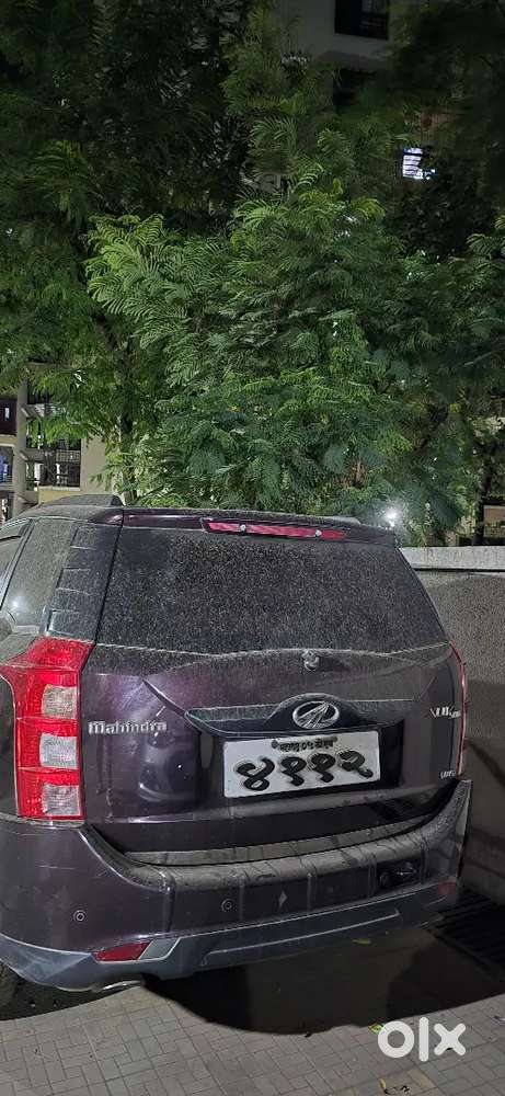 Mahindra Xuv500 2012 Diesel 120000 Km Driven