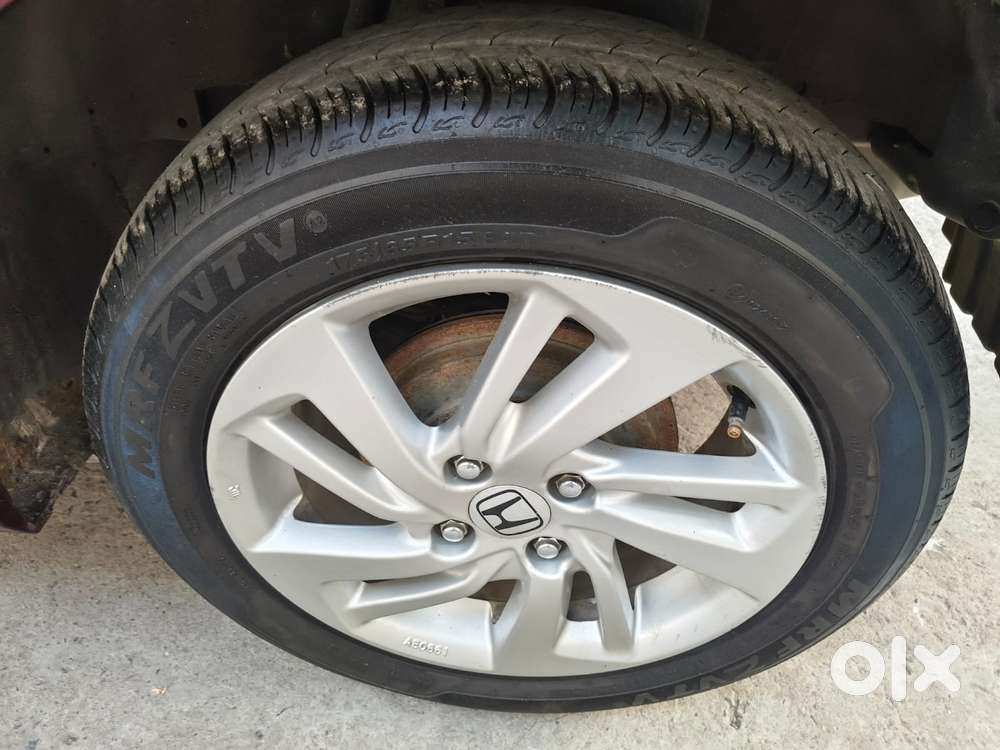 Honda Jazz V Automatic, 2017, Petrol