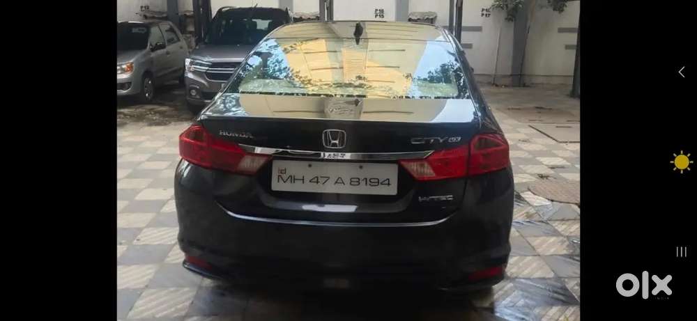 Honda City Full Automatic With Sunroof