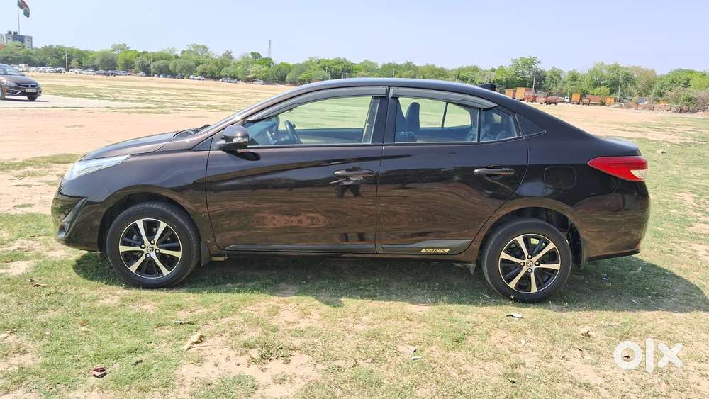 Toyota Yaris G Cvt, 2020, Petrol