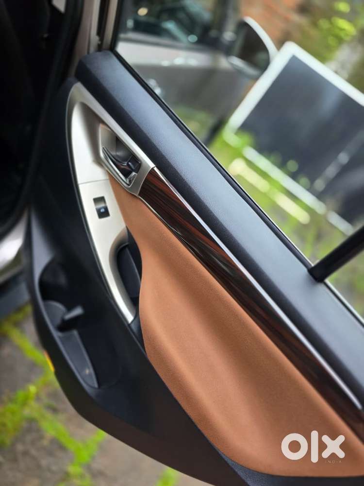 Toyota Innova Crysta 2.8 Z Automatic In Excellent Condition