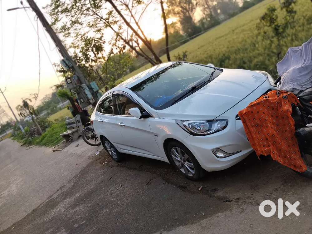 Versatile Hyundai Verna Sx O 2013