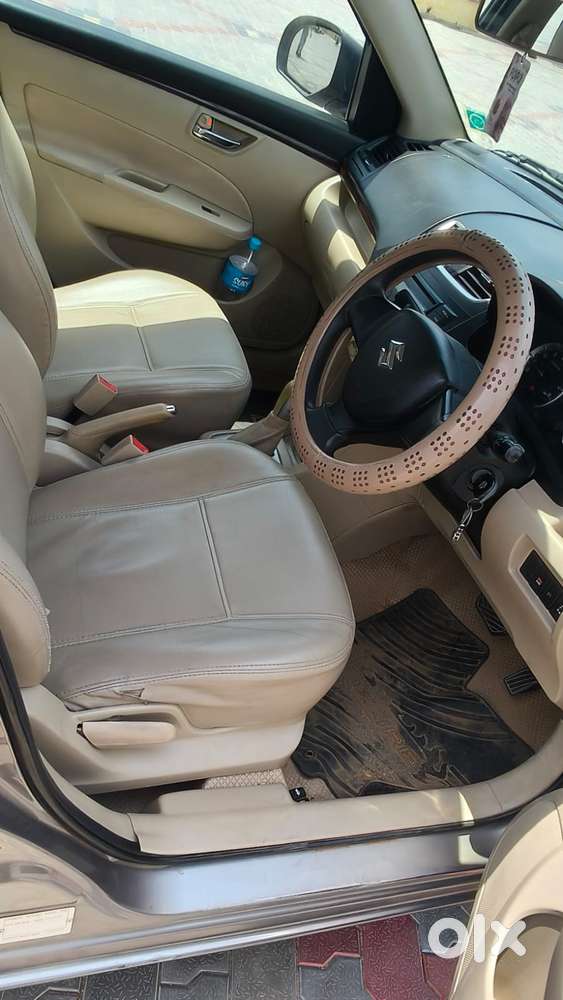 Maruti Suzuki Swift Dzire Vxi At, 2013, Petrol