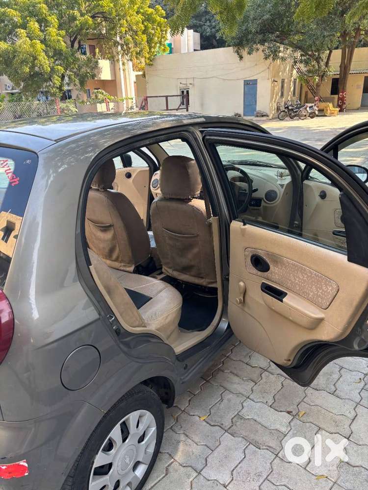 Chevrolet Spark 2011 Cng & Hybrids Well Maintained