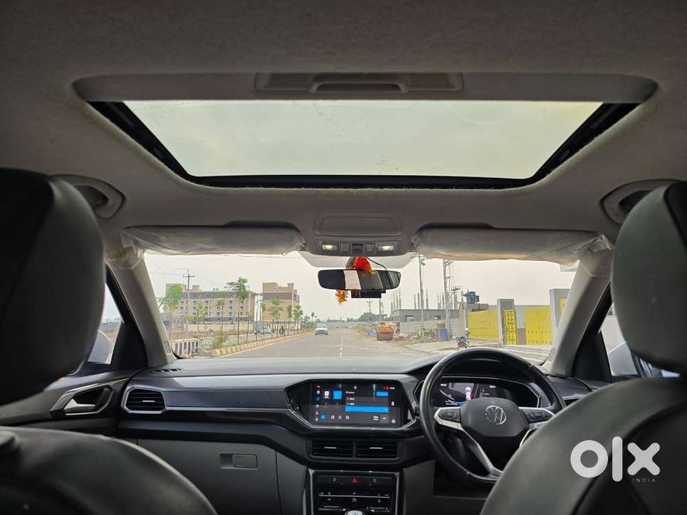 Volkswagen Taigun Topline 1.0 Tsi Mt (electric Seats), 2022, Petrol
