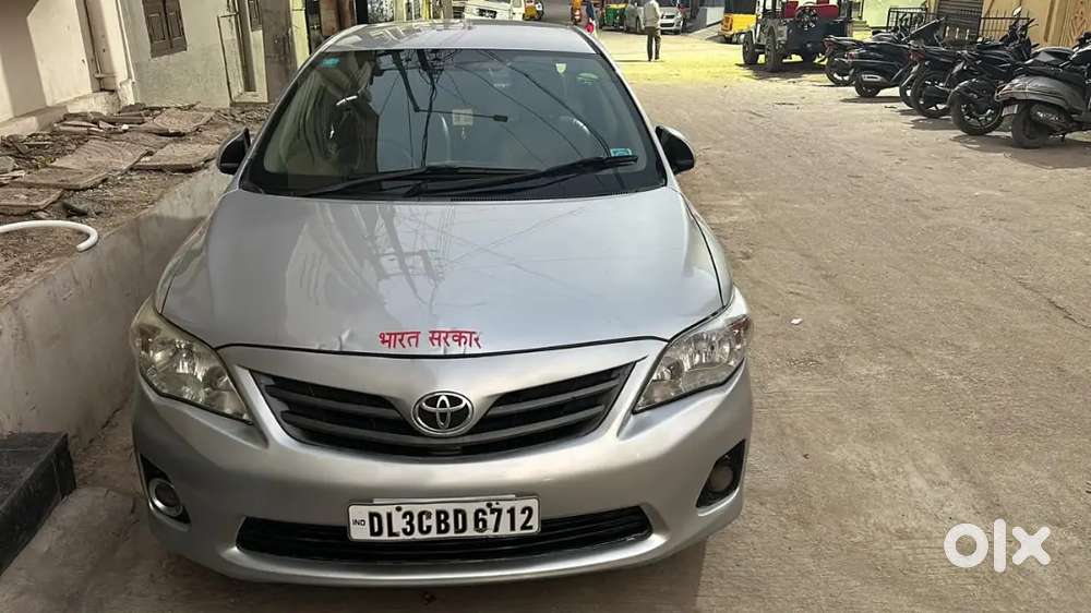 Toyota Corolla Altis 2013