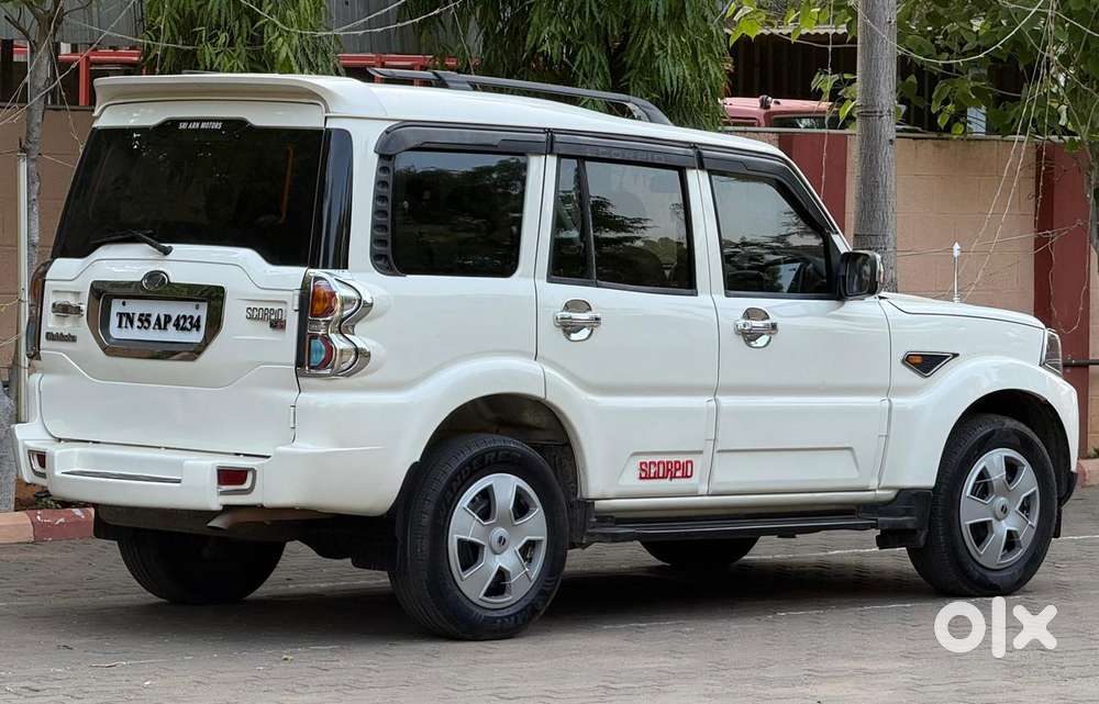 Mahindra Scorpio S6 Plus, 2016, Diesel