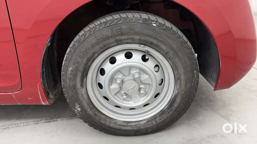 Hyundai Eon Era +, 2017, Petrol