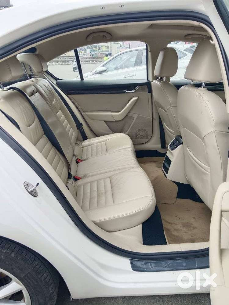Toyota Corolla Altis 2013-2017 Gl Mt, 2017, Petrol