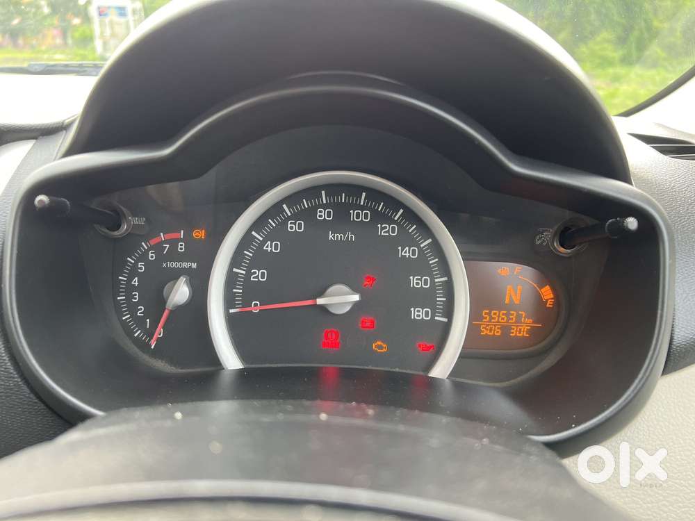 Maruti Suzuki Celerio Zxi Amt, 2017, Petrol