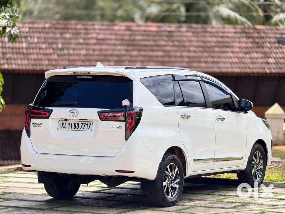 Toyota Innova Crysta 2.8 Gx At 8s, 2021, Diesel