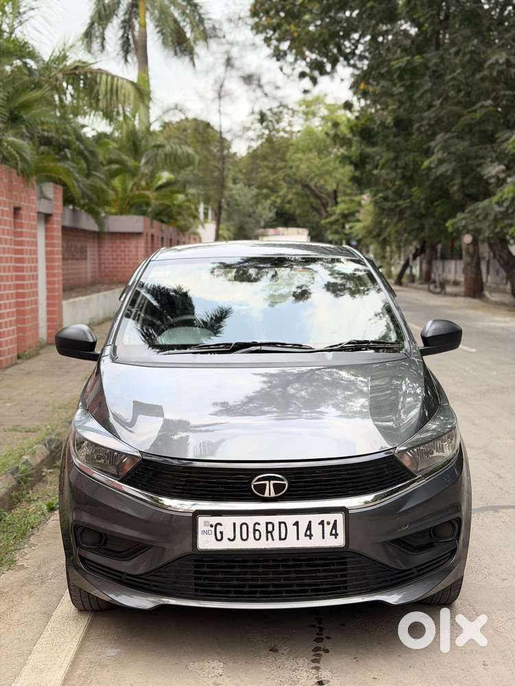 Tata Tiago 1.2 Revotron Xm Cng, 2025, Cng & Hybrids