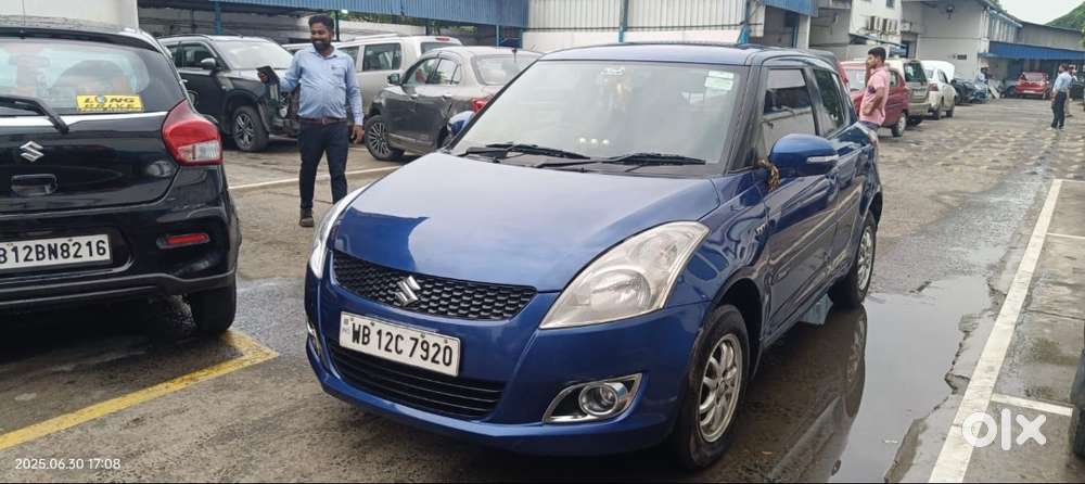Maruti Suzuki Swift 2013 Petrol 70000 Km Driven