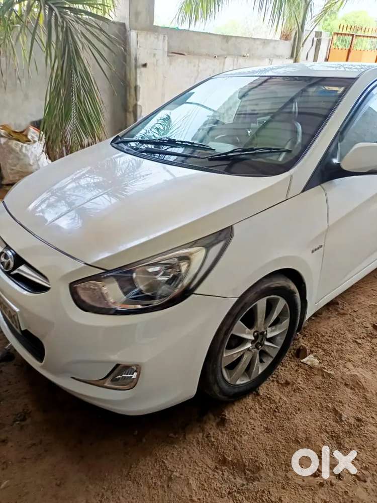 Hyundai Verna 1.6 Sx 2012