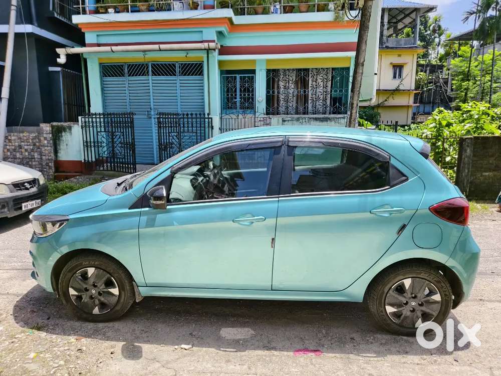 Tata Tiago 1.2 Revotron Xt Bs6 Ph2 (2025)
