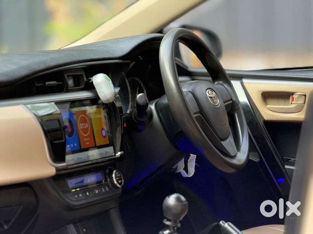 Toyota Corolla Altis J, 2015, Diesel