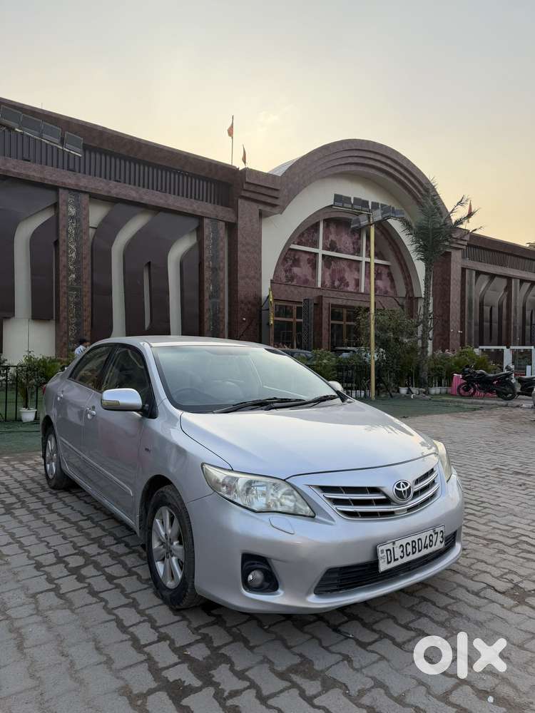 Toyota Corolla Altis, 2011, Petrol