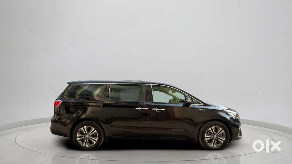 Kia Carnival Prestige, 2021, Diesel