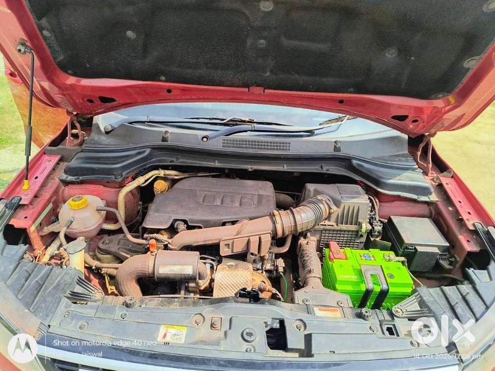 Mahindra Xuv300 W6, 2021, Petrol