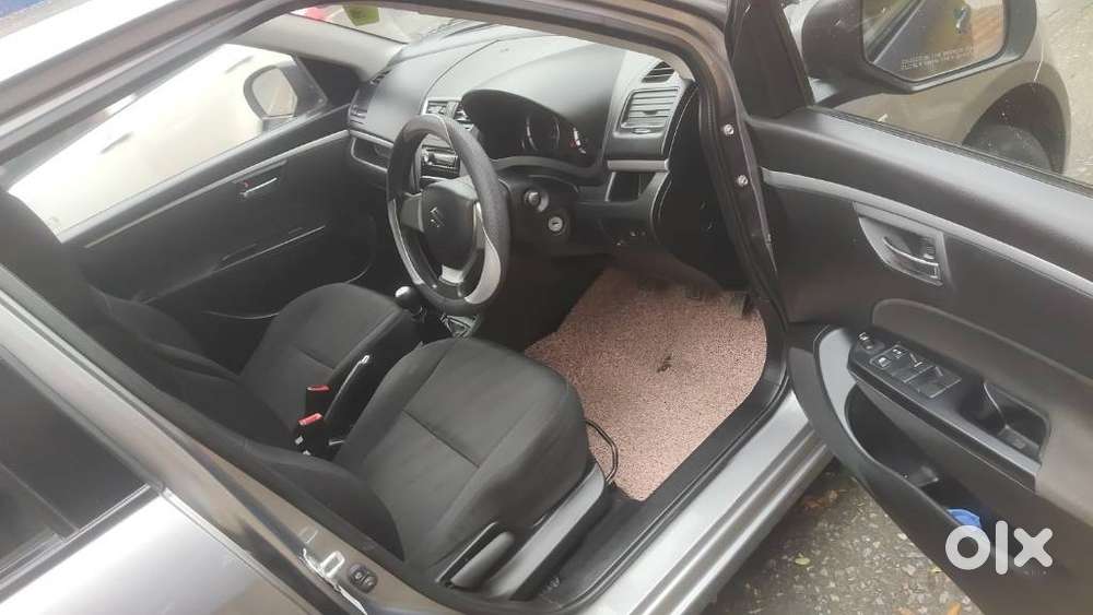 Maruti Suzuki Swift Vxi, 2012, Petrol