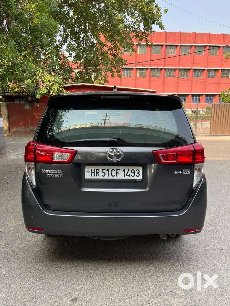 Toyota Innova Crysta 2.7 Zx At, 2021, Diesel