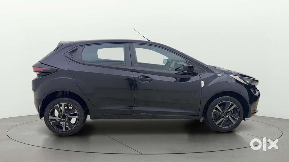 Tata Altroz 1.2 Xza Plus Dark Edition Dct, 2022, Diesel