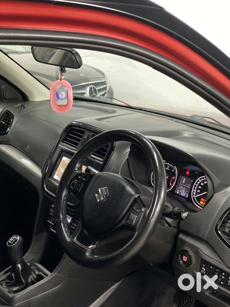 Maruti Suzuki Vitara Brezza Zdi Plus Dual Tone, 2017, Diesel