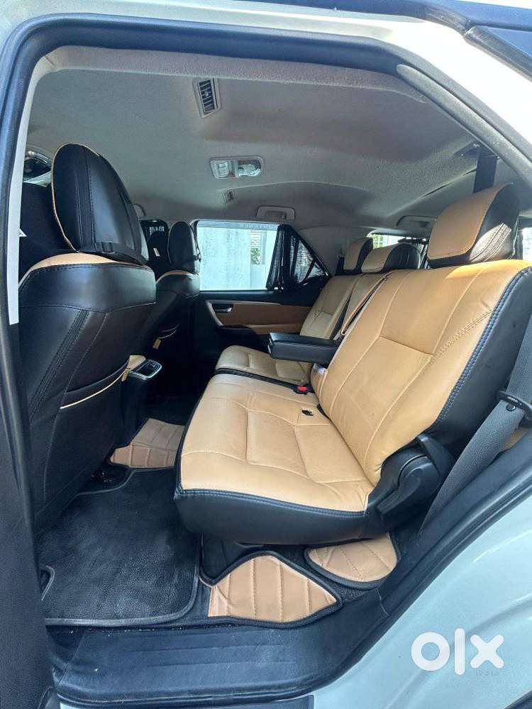 Toyota Fortuner Legender 4x2 At 2.8, 2021, Diesel