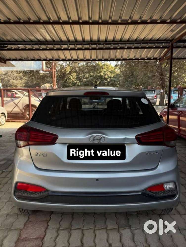 Hyundai I20 Sportz 1.2 Vtvt, 2018, Petrol