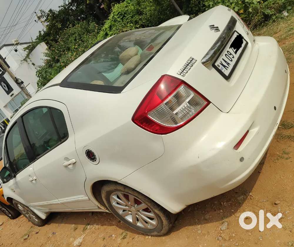 Maruti Suzuki Sx4 2010 Petrol 79000 Km Driven Premium Sedan