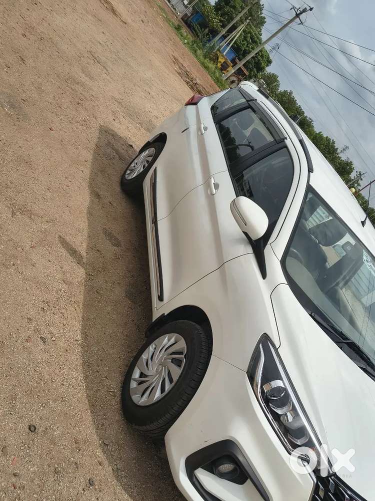 Maruti Ertiga Vxi 2024
