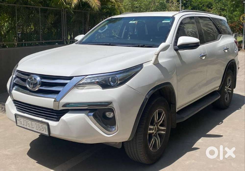 Toyota Fortuner 4x2 At 2.8 Diesel, 2019, Diesel