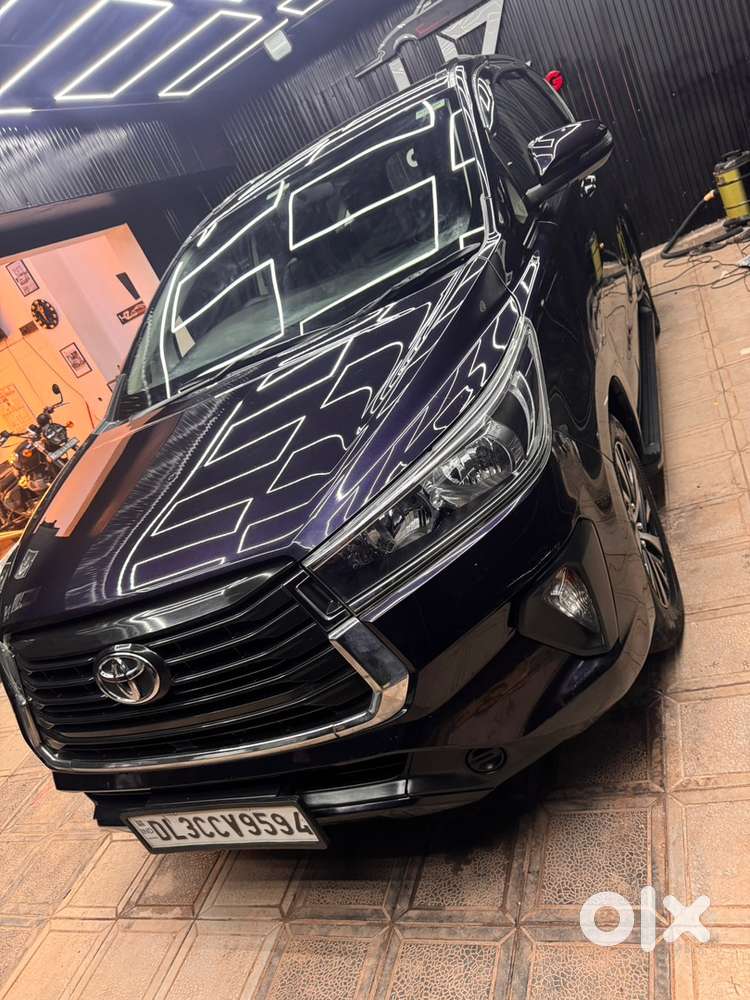 Toyota Innova Crysta 2022 Diesel 530000 Km Driven